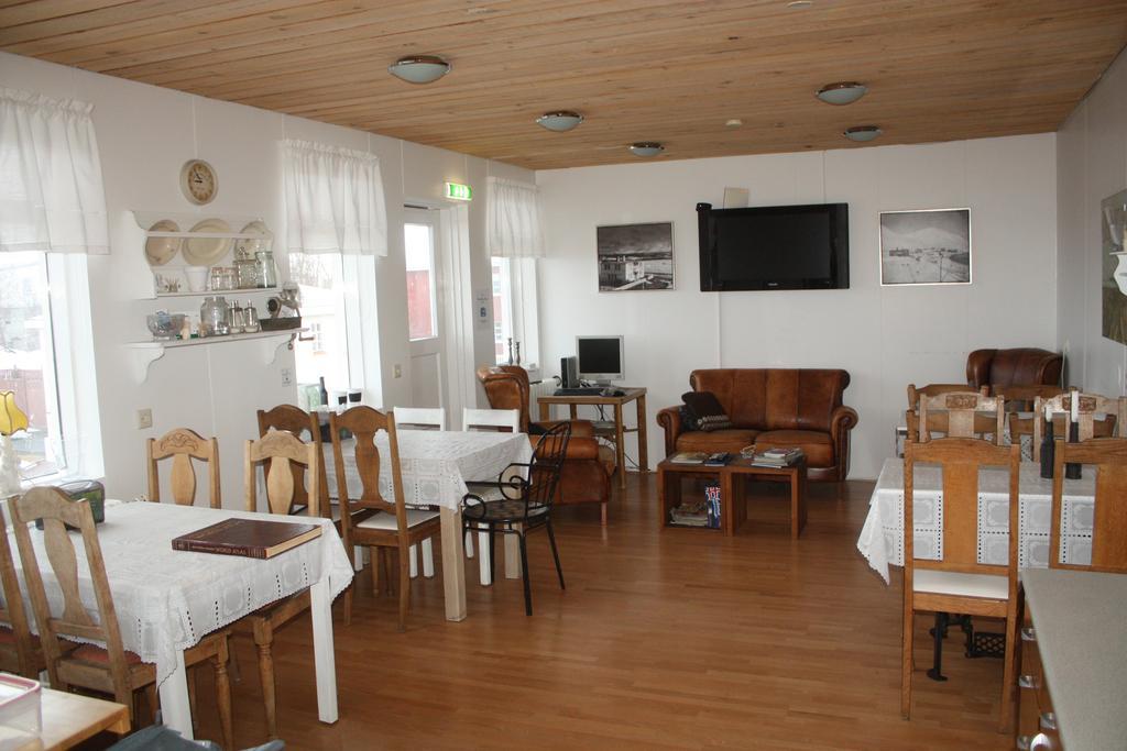 Dalvik Hostel Gimli Экстерьер фото