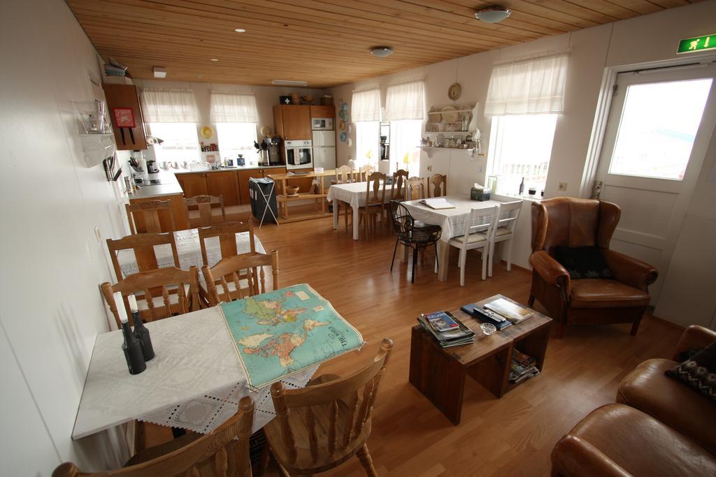 Dalvik Hostel Gimli Экстерьер фото