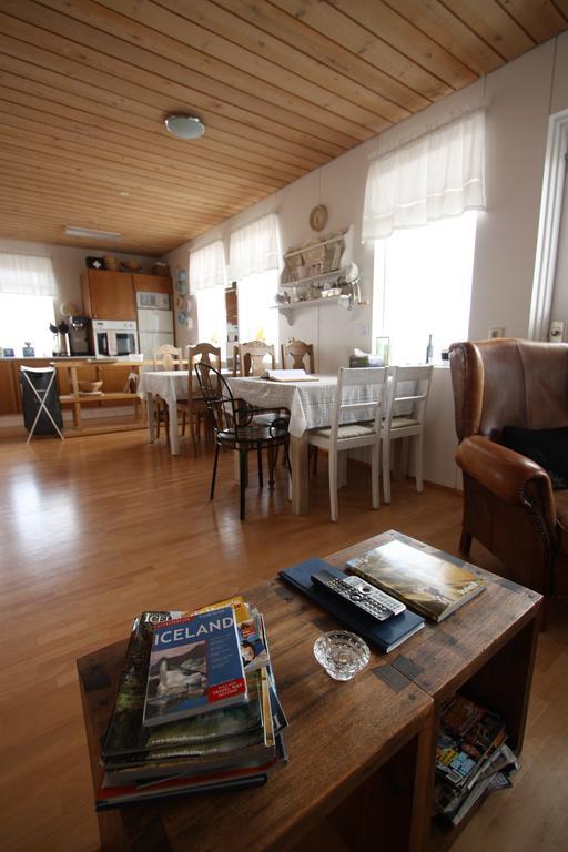 Dalvik Hostel Gimli Экстерьер фото